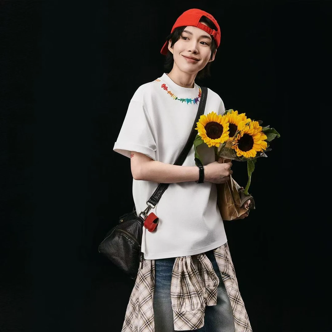彩虹立体印花圆领短袖上衣女夏季凉感纯棉t恤-240T6