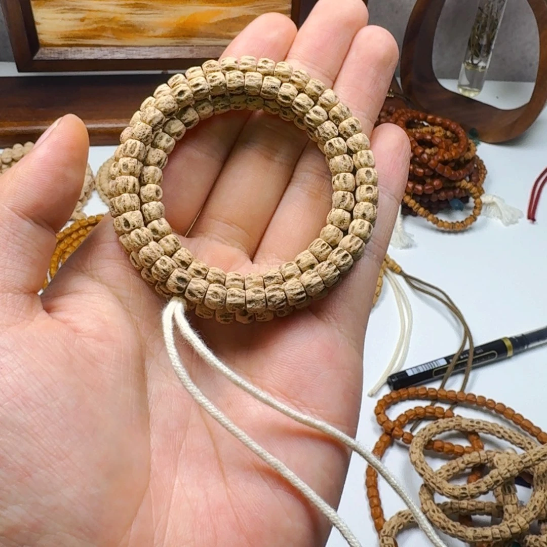 柏香籽/百香籽吊坠倒*