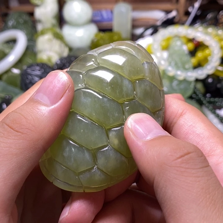 岫玉未镶嵌岫玉颈饰