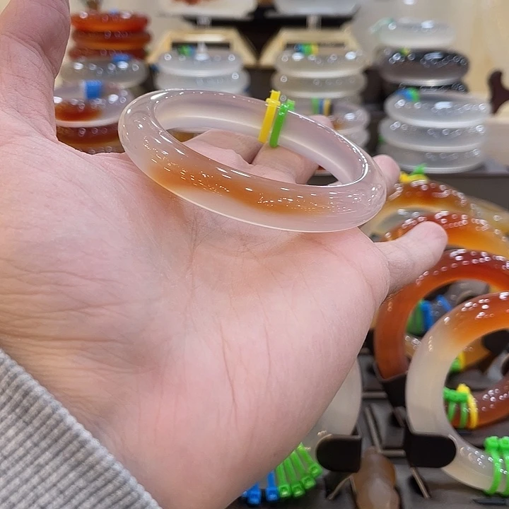 玛瑙/玉髓未镶嵌手镯14