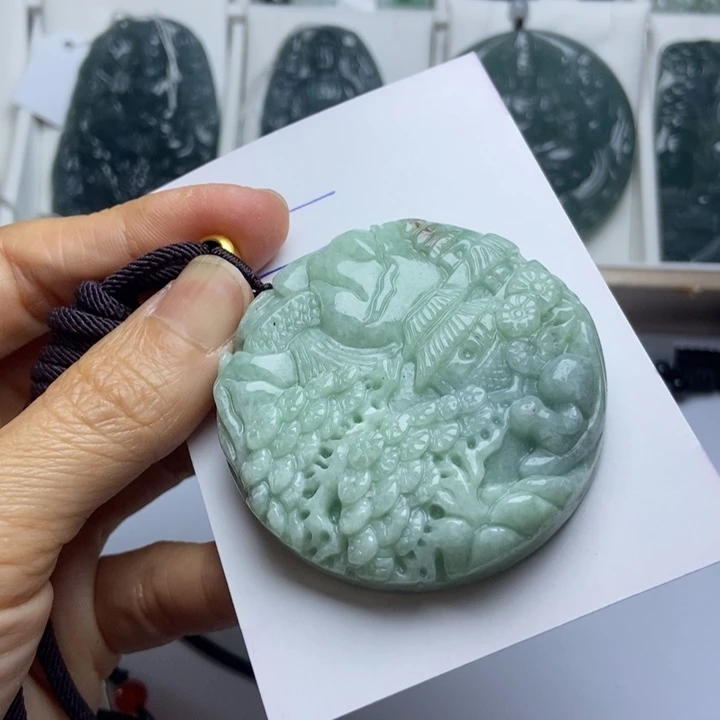 颈饰未镶嵌翡翠翡翠