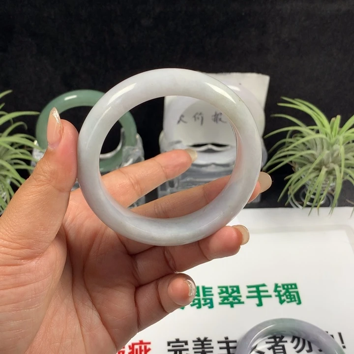 未镶嵌手镯翡翠43
