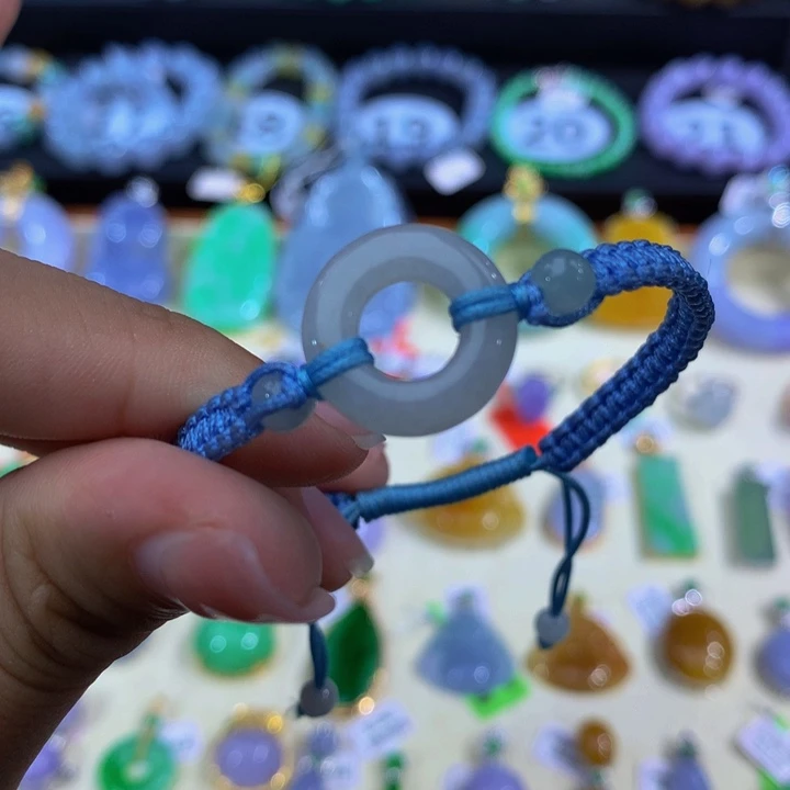翡翠未镶嵌手链翡翠