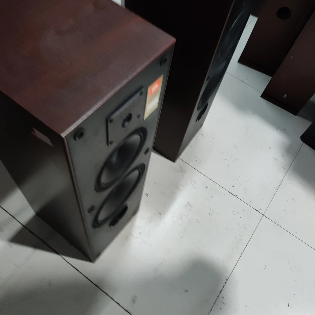8新  8寸j落地音箱运费自理