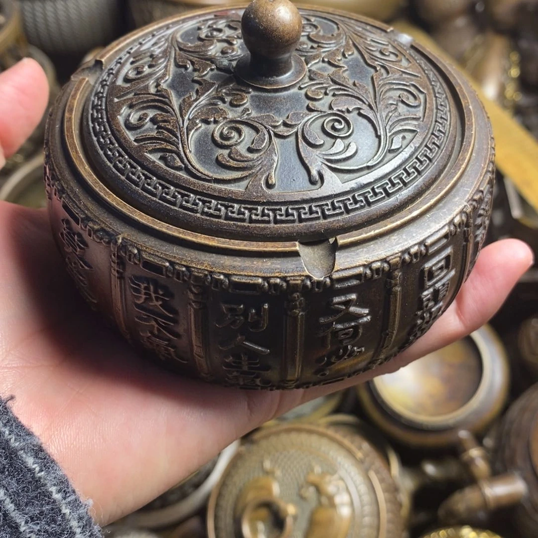 精美铜器做工精良