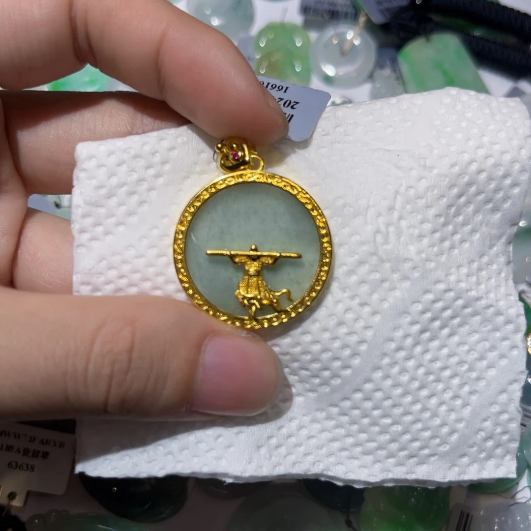 翡翠颈饰未镶嵌天然翡翠A货