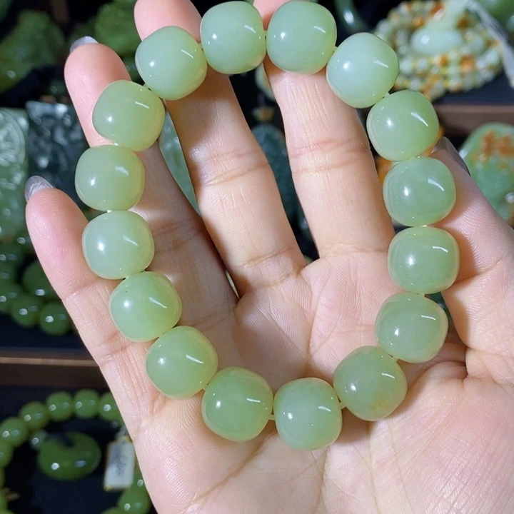 未镶嵌手链和田玉