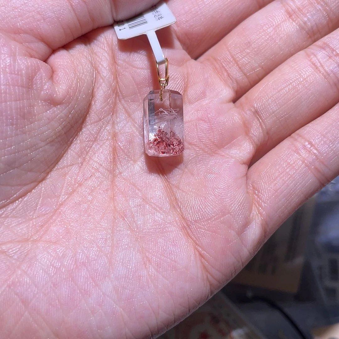 水晶金草莓吊坠18K金镶嵌金草莓吊坠