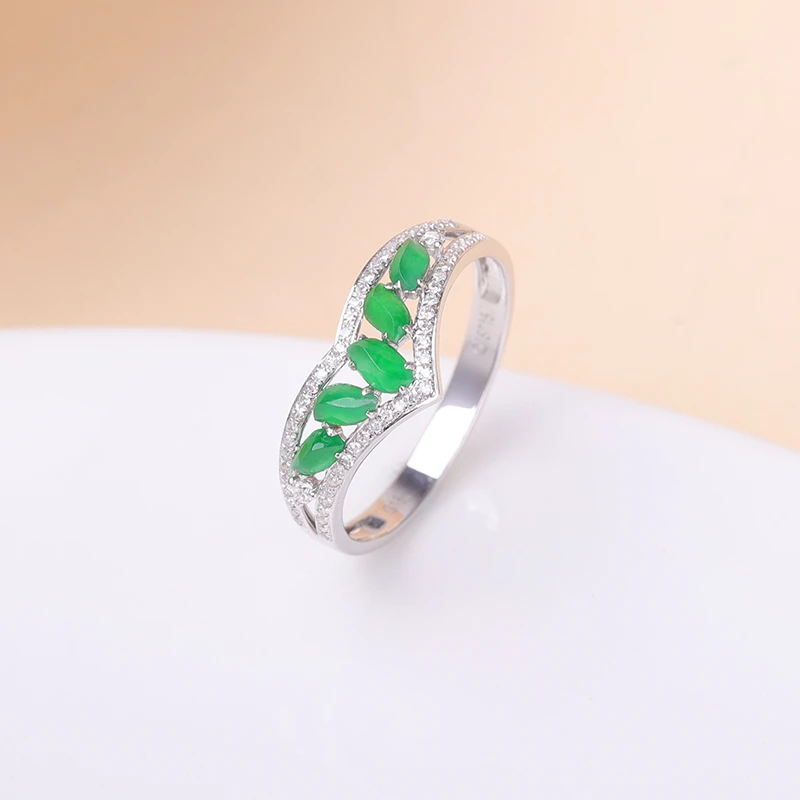 蛇年爆款-千然18K金天然A货翡翠随形戒指皇冠款多样性发其一