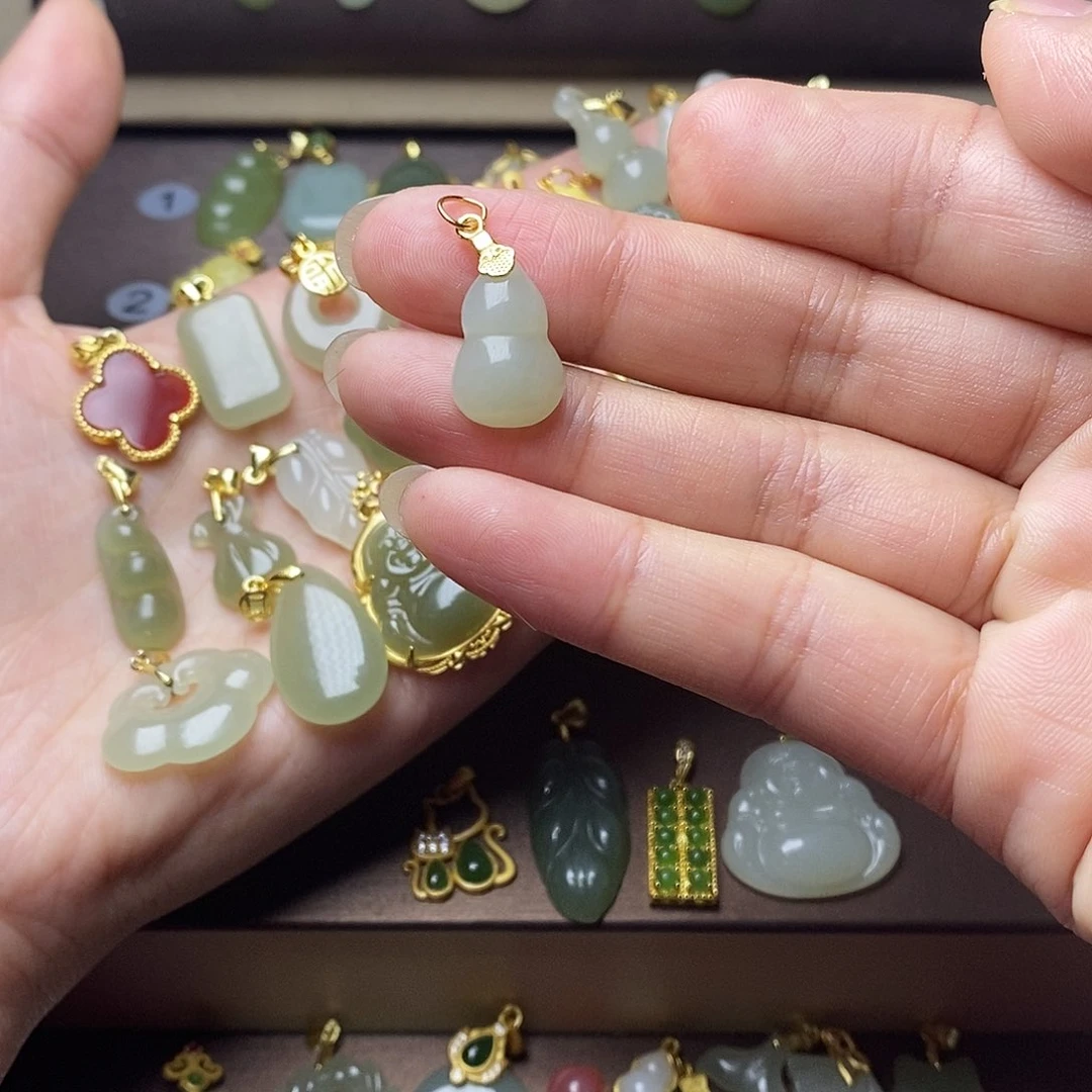 和田玉颈饰银S925镶嵌