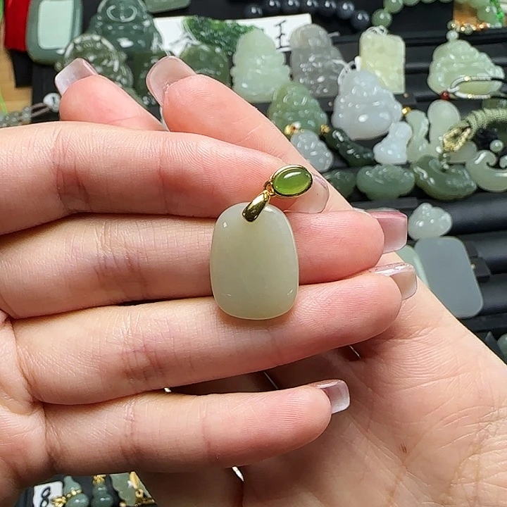 颈饰银S925镶嵌和田玉送链子送绳