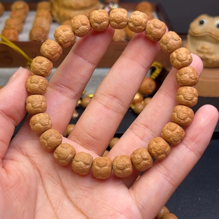 猴头核桃手串饕餮