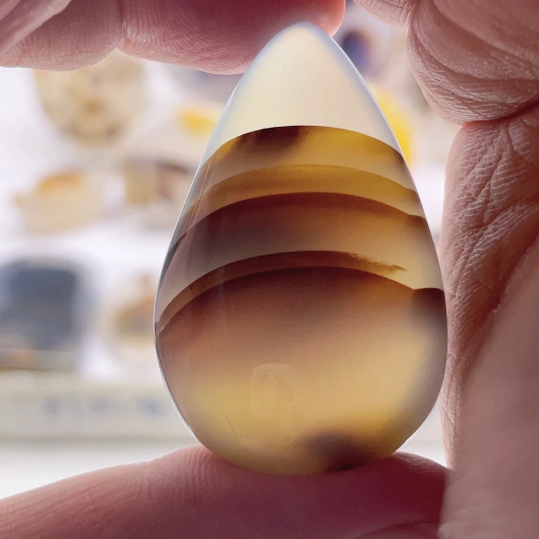 玛瑙/玉髓未镶嵌珠宝奇石