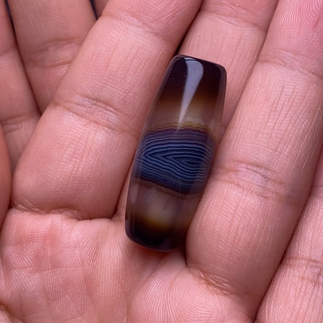 玛瑙/玉髓颈饰合金踩****蟹