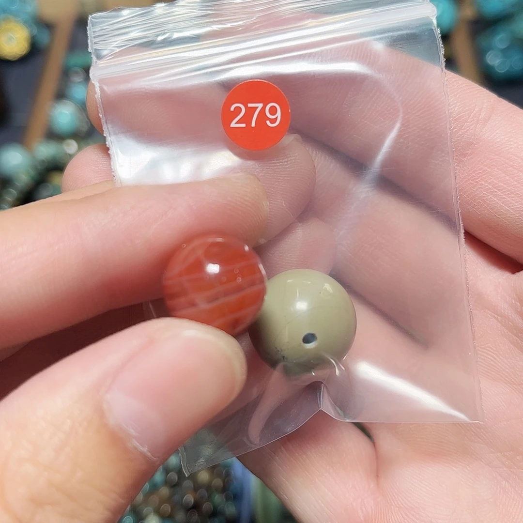 迷***儿玛瑙/玉髓未镶嵌圆珠桶珠老型手串！！
