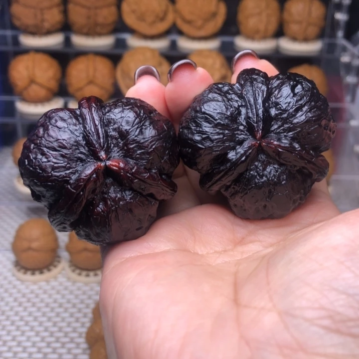 把件文玩核桃28号粗筋三棱44尺