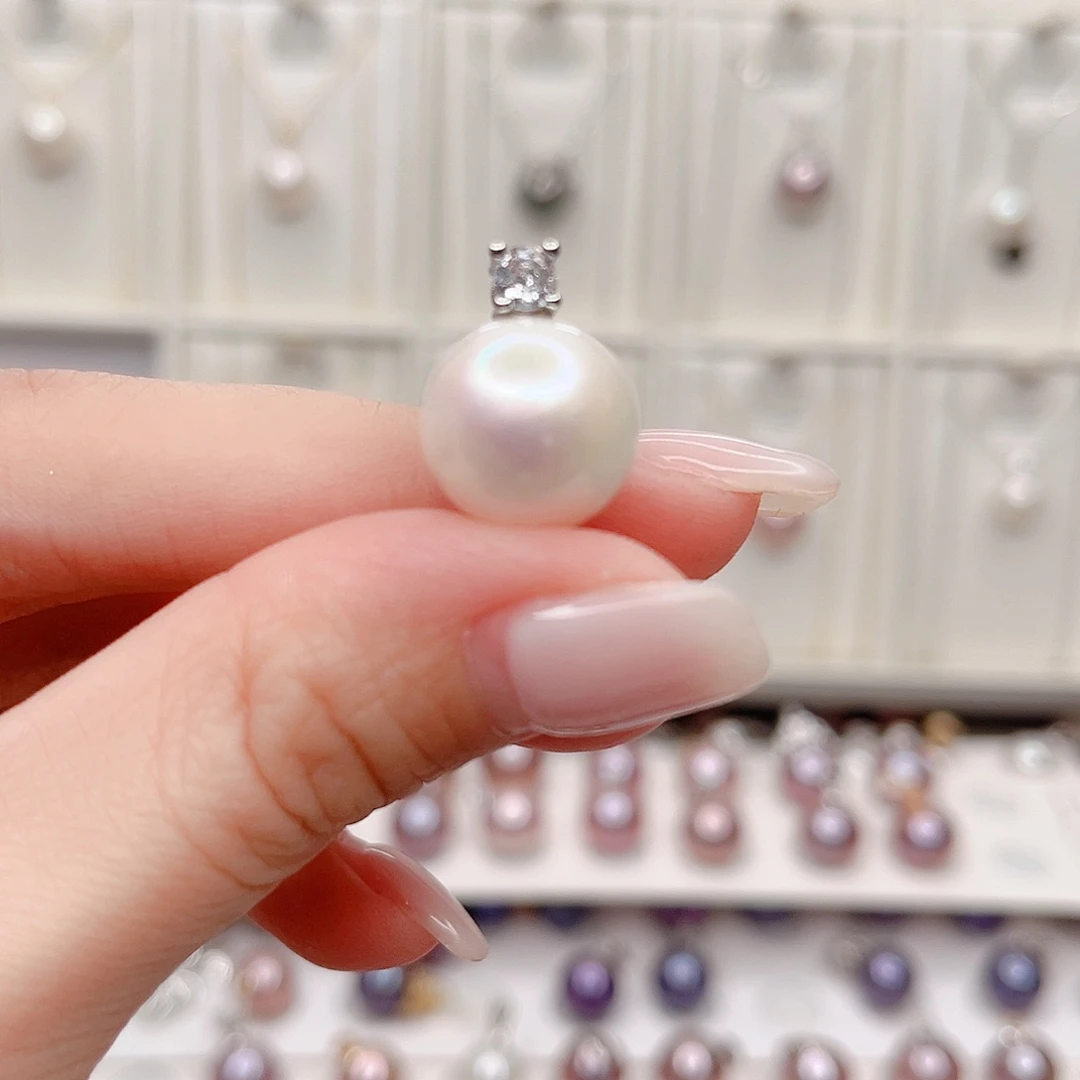 淡水珍珠吊坠(赠链)合金