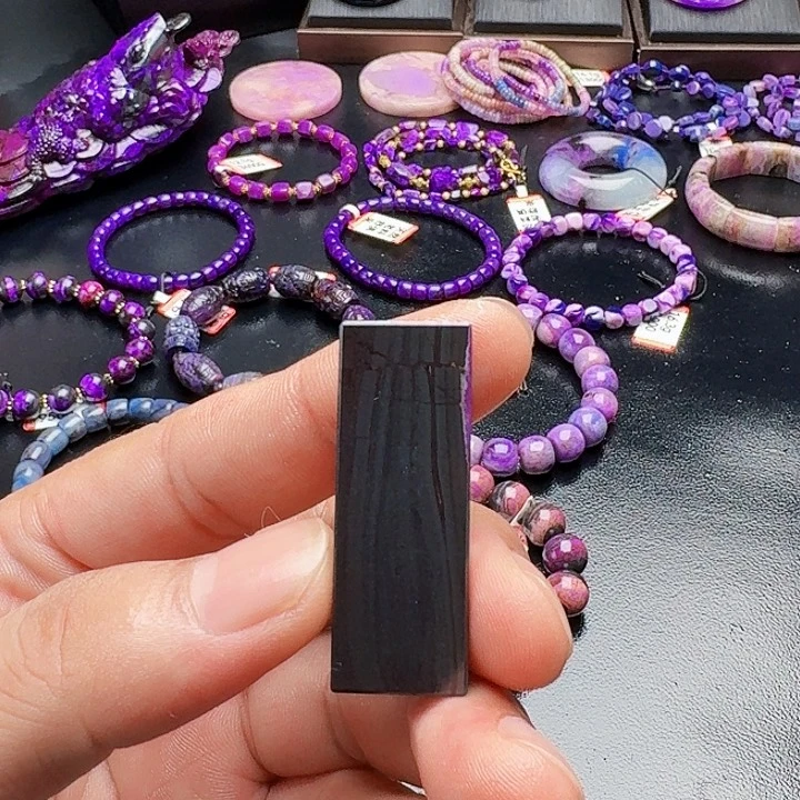 晨****未镶嵌苏纪石（舒俱来）颈饰