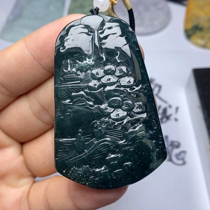 颈饰未镶嵌翡翠翡翠