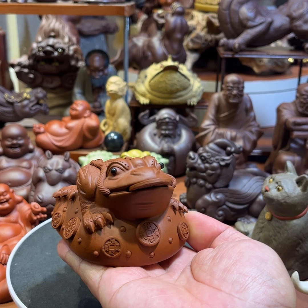 紫砂茶宠紫砂茶宠摆件。