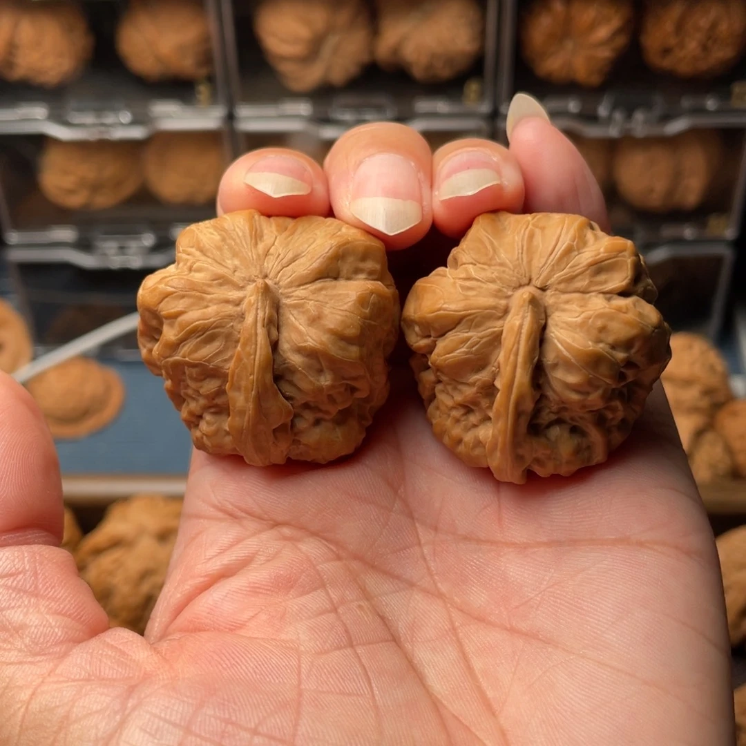 文玩核桃把件蛤蟆一帆