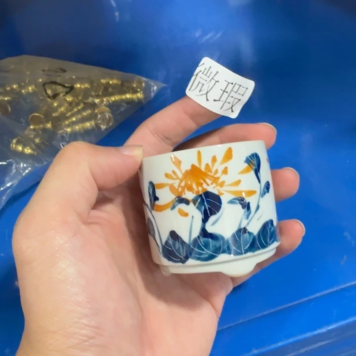 釉下手绘茶具微瑕