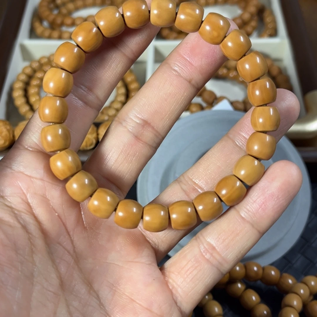 手串猴头核桃直切孔道瑕疵款
