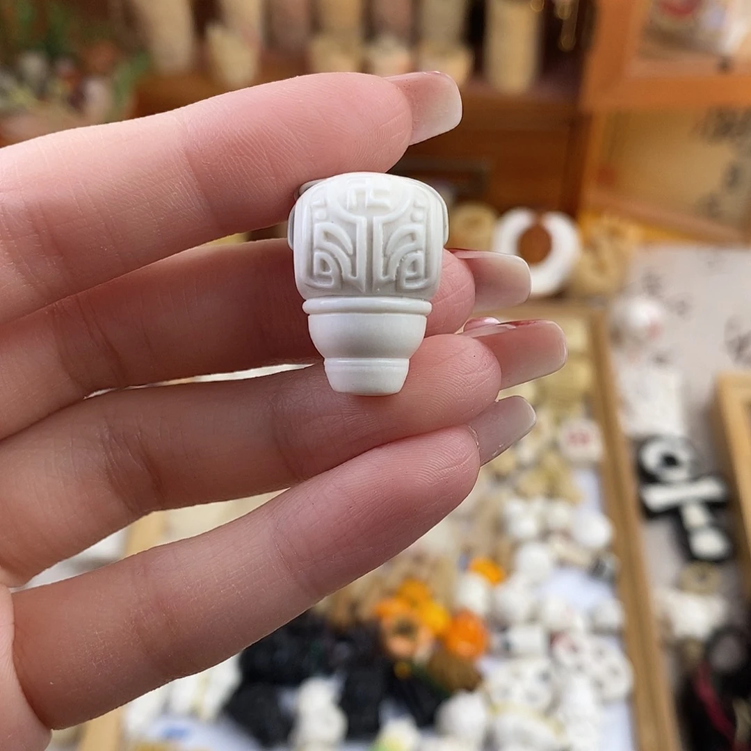 鹿骨把件A***?M20鹿角雕刻的三通笑纹福利不退换