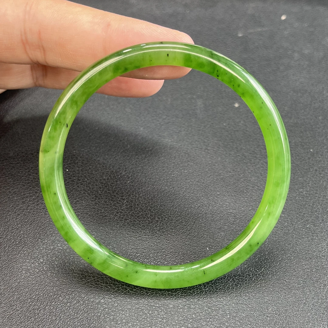 【元举甄选】和田玉碧玉苹果绿手镯多样性发一