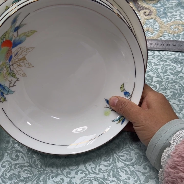 瓷片荔枝七寸八寸深盘各三个