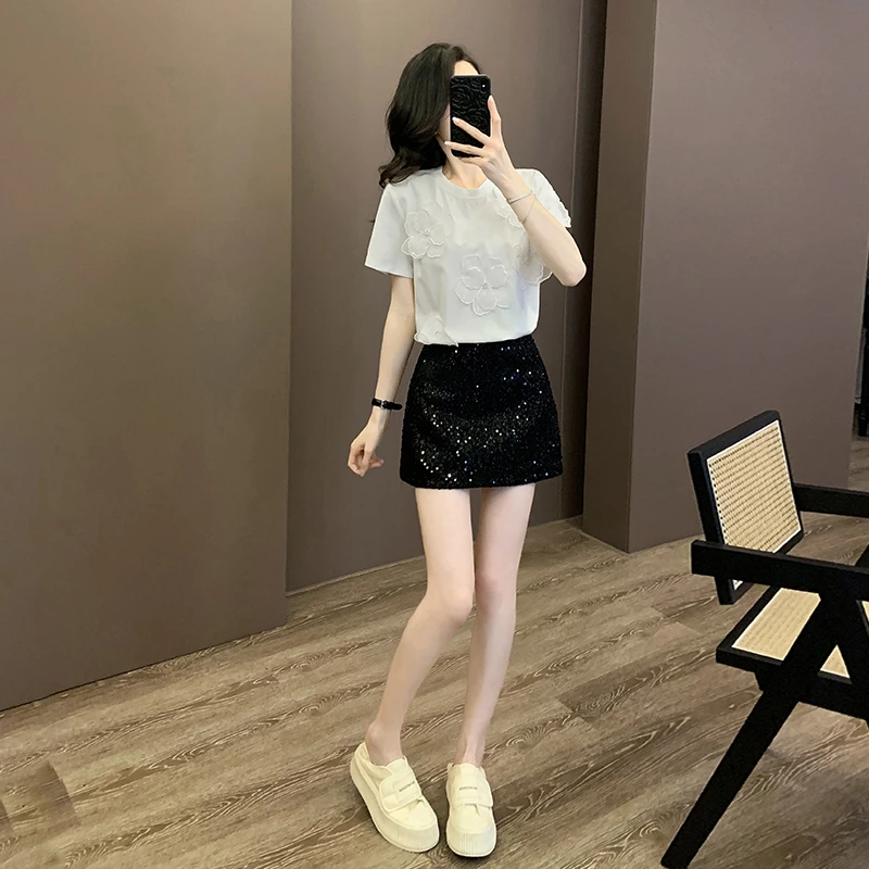 气质轻熟穿搭一整套女2025夏时尚洋气短袖T恤黑色亮片短裙两件套