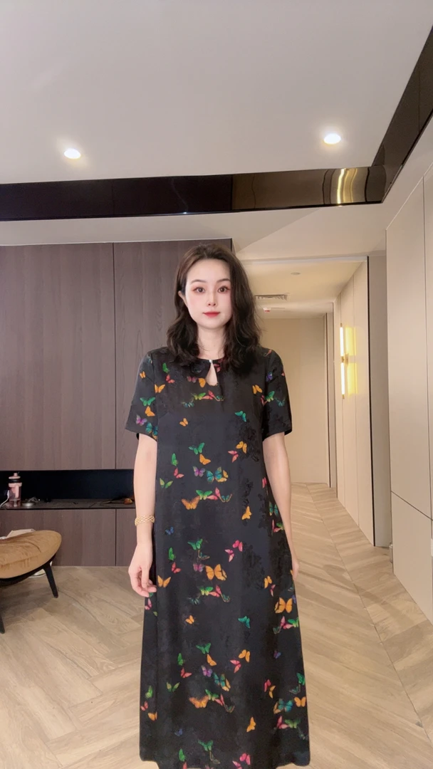 240x142蝴蝶印花国风女宽松新中式夏季新款女装连衣裙m113