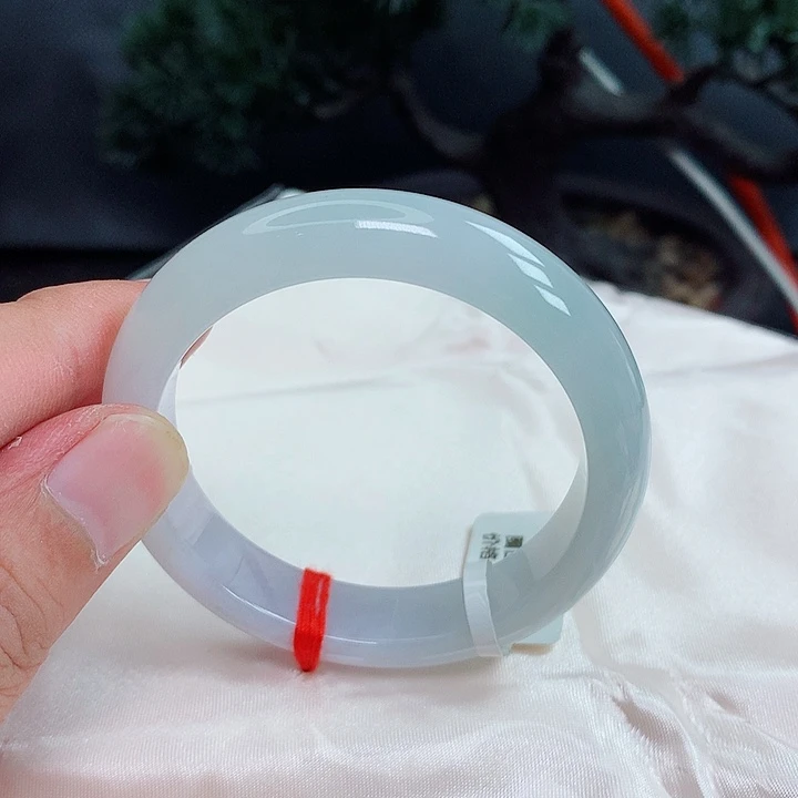 未镶嵌手镯翡翠50.6
