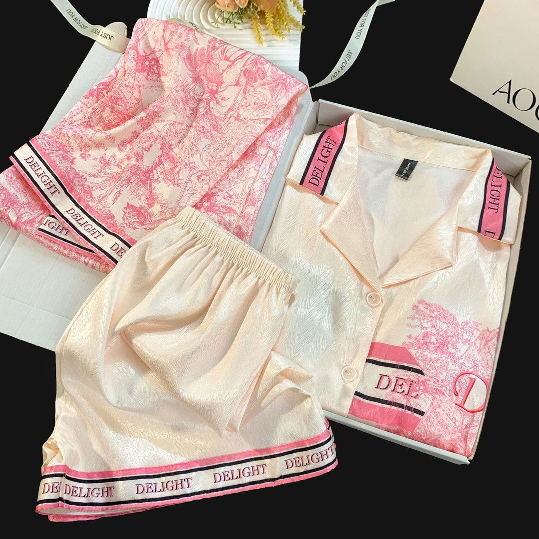 【粉丛林秘境】冰丝短袖带胸垫睡衣女夏薄款三件套可外穿家居服套装