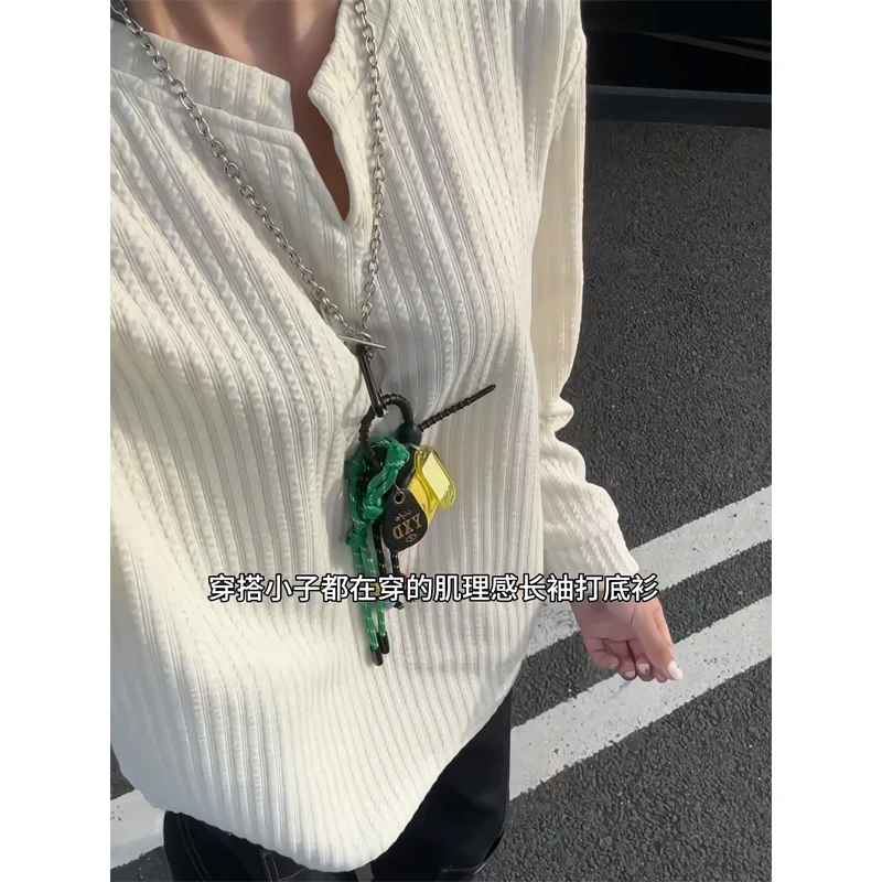 米杏色肌理感V领长袖T恤男款秋季高级感痞帅休闲百搭潮牌宽松打底