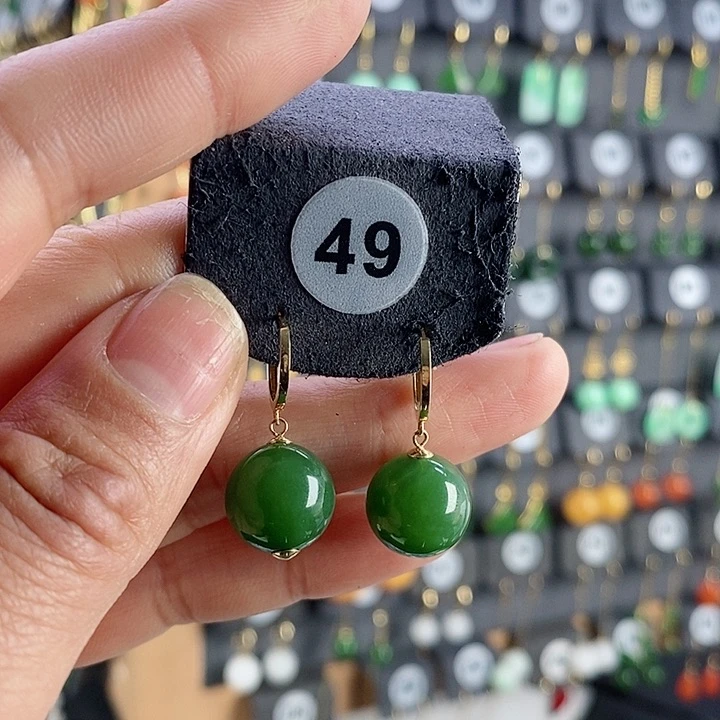 和田玉耳饰18K金镶嵌小*刺耳饰