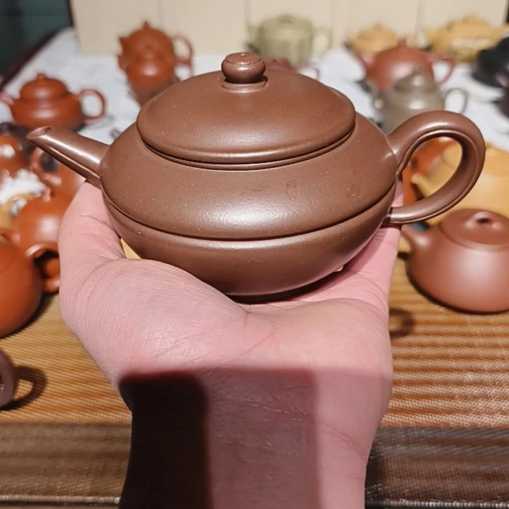 紫砂茶壶叶**好水平有限责任公司的事吗