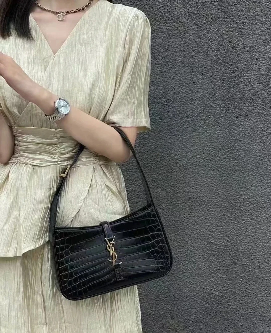 99新 YSL/圣罗兰 ysl hobo腋下黑金鳄压/99新/优选