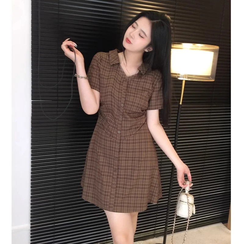 微胖大码翻领格子短袖连衣裙女2025夏季遮肚显瘦减龄A字裙