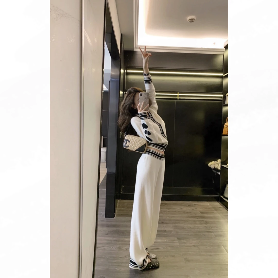 高级感巨好看的套装秋季减龄提花针织休闲裤两件套装女