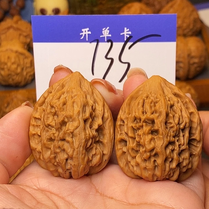 桃核吊坠老树鸡心35无刀痕磕尖s