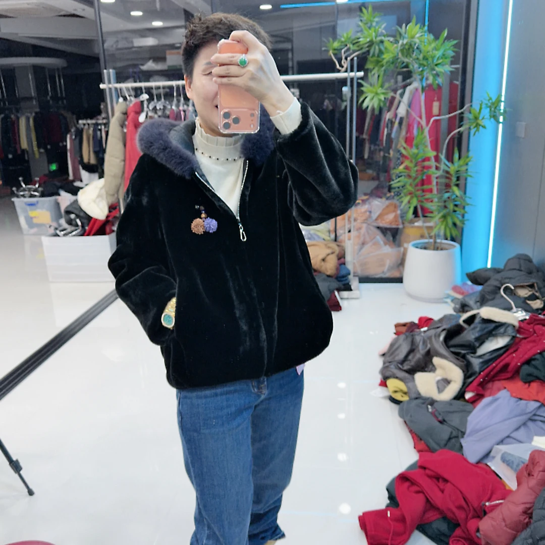 高级绒毛一体连帽时尚百搭外套2598美丽