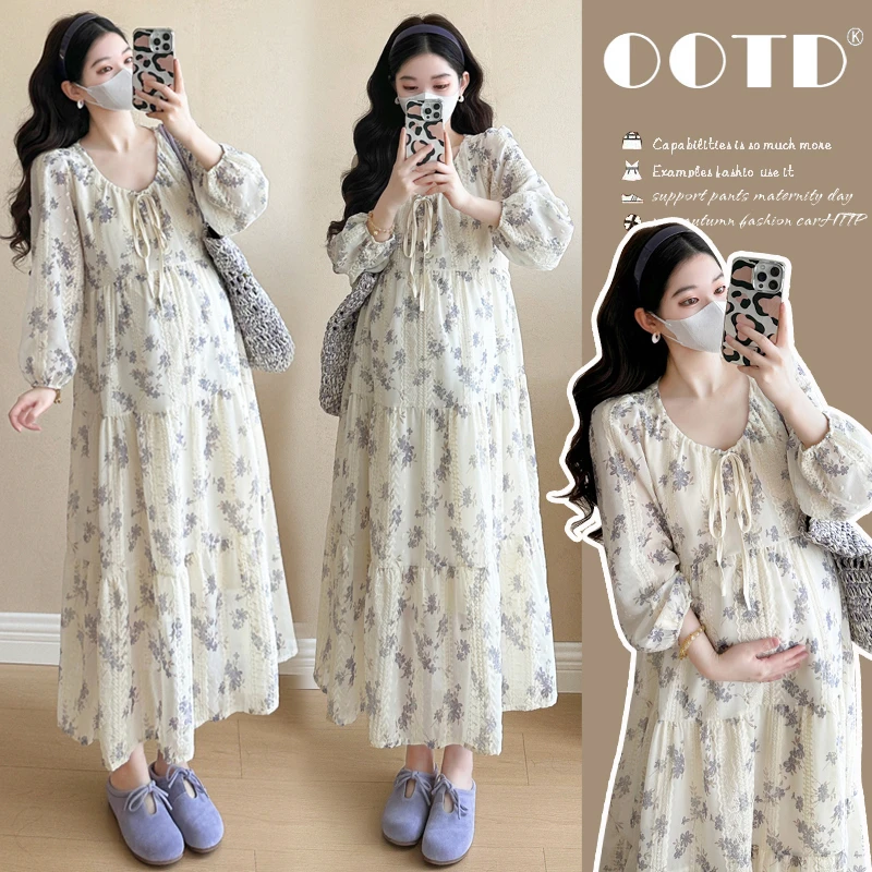 孕妇连衣裙春款2025新款爆款刺绣减龄网红裙春夏洋气显瘦碎花裙子