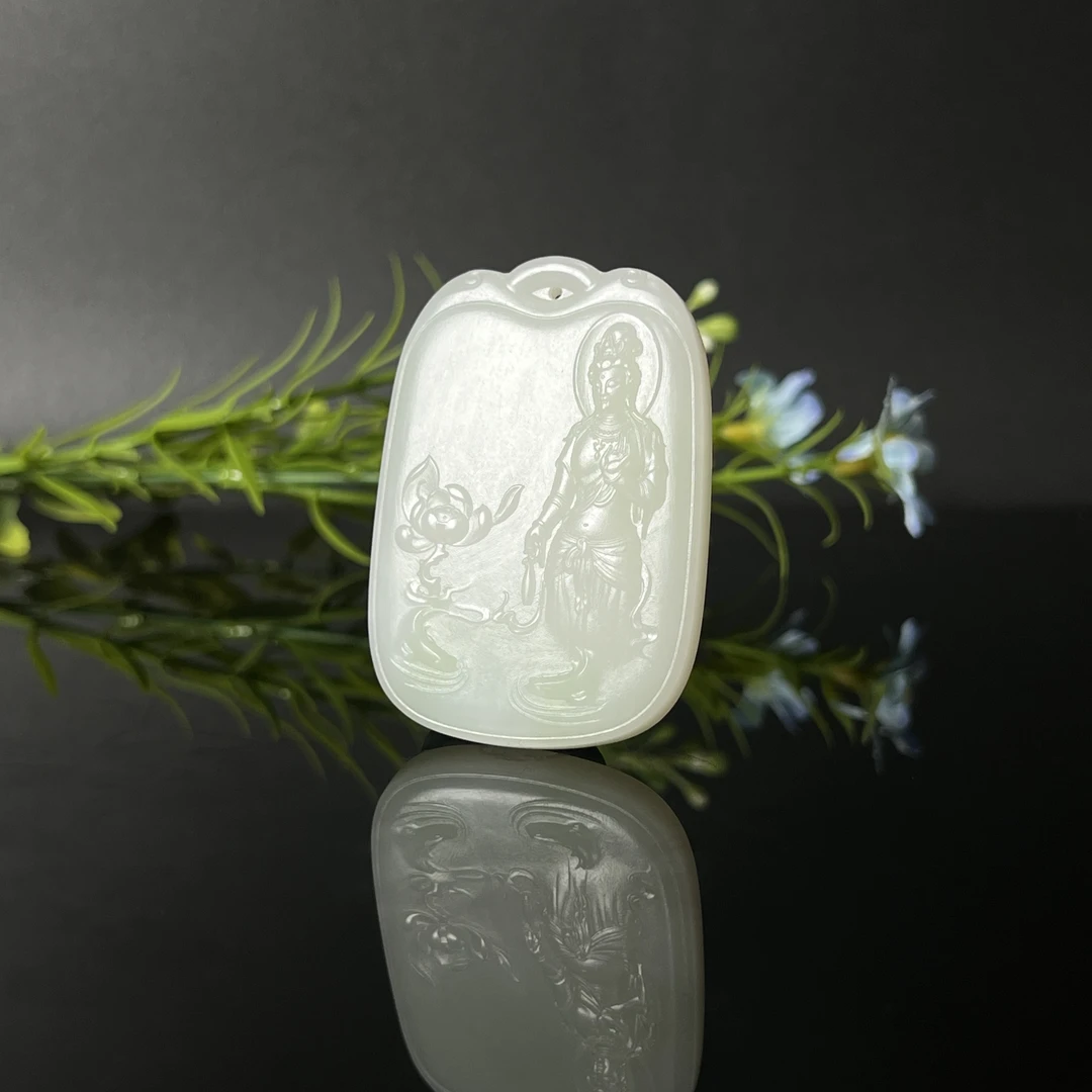 1228GC6621和田玉挂件