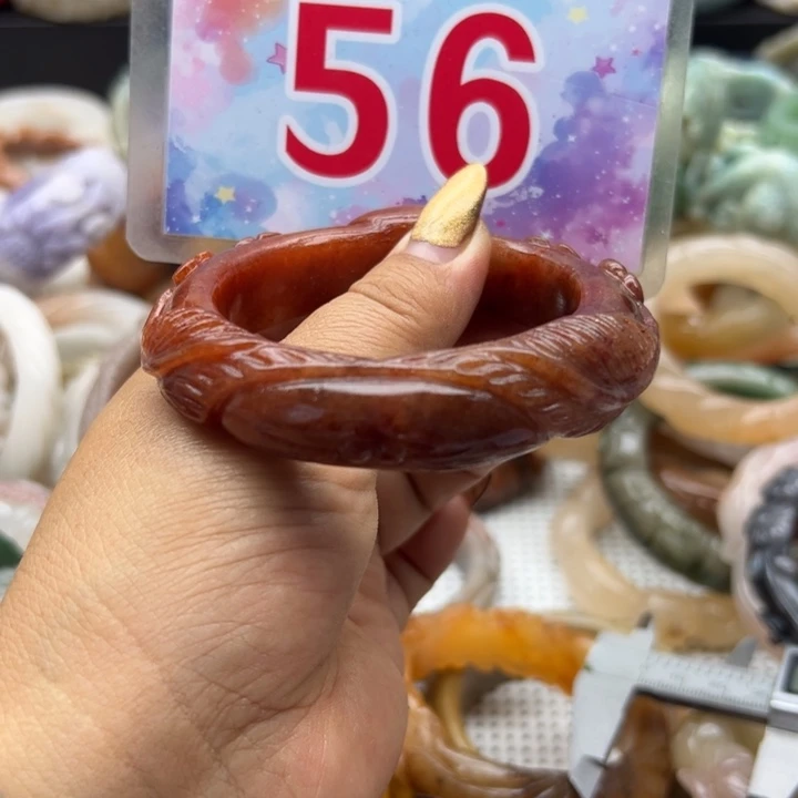 未镶嵌手镯石英岩玉