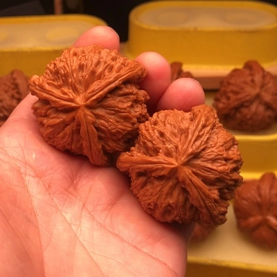 文玩核桃吊坠阿*核桃