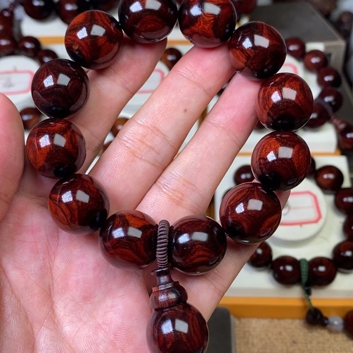 阿***阳2.0紫油梨对眼对眼对眼