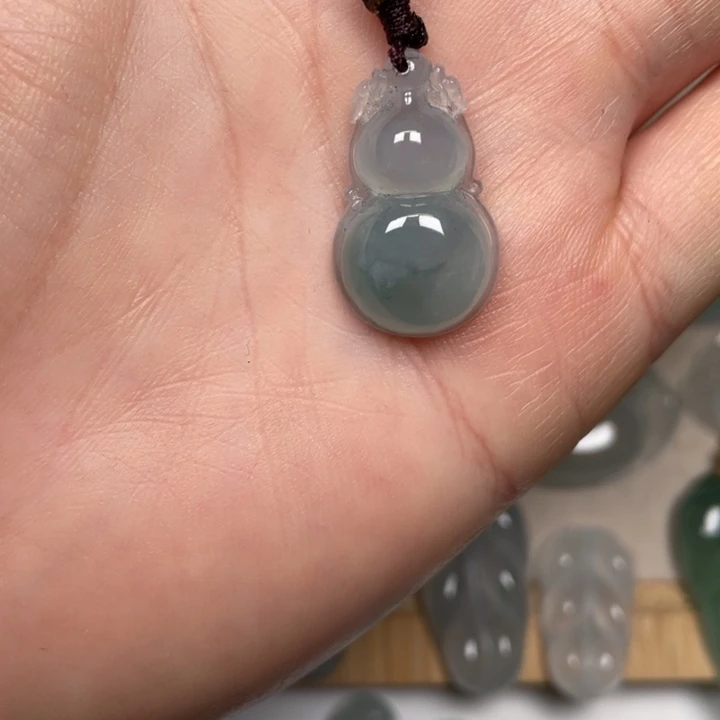翡翠未镶嵌吊坠(不含链)翡翠