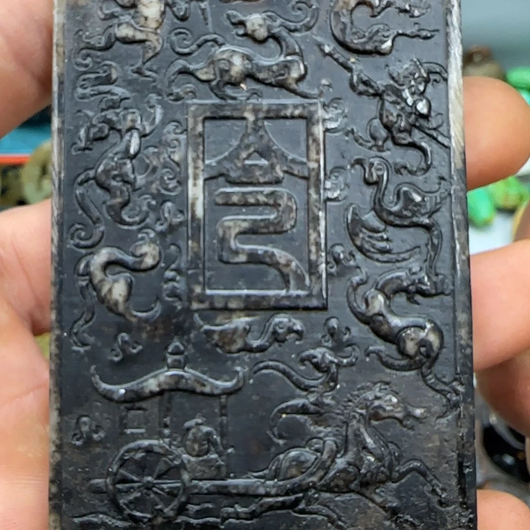 未镶嵌和田玉（糖玉）珠宝奇石