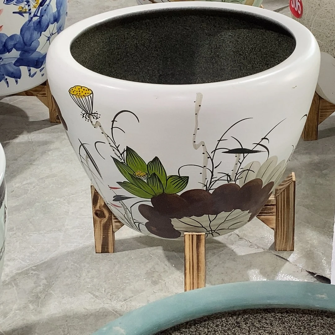 摆件景德镇陶瓷鱼缸艺术